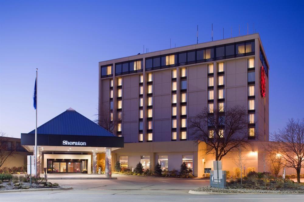 Sheraton Cleveland Airport Hotel Exterior foto